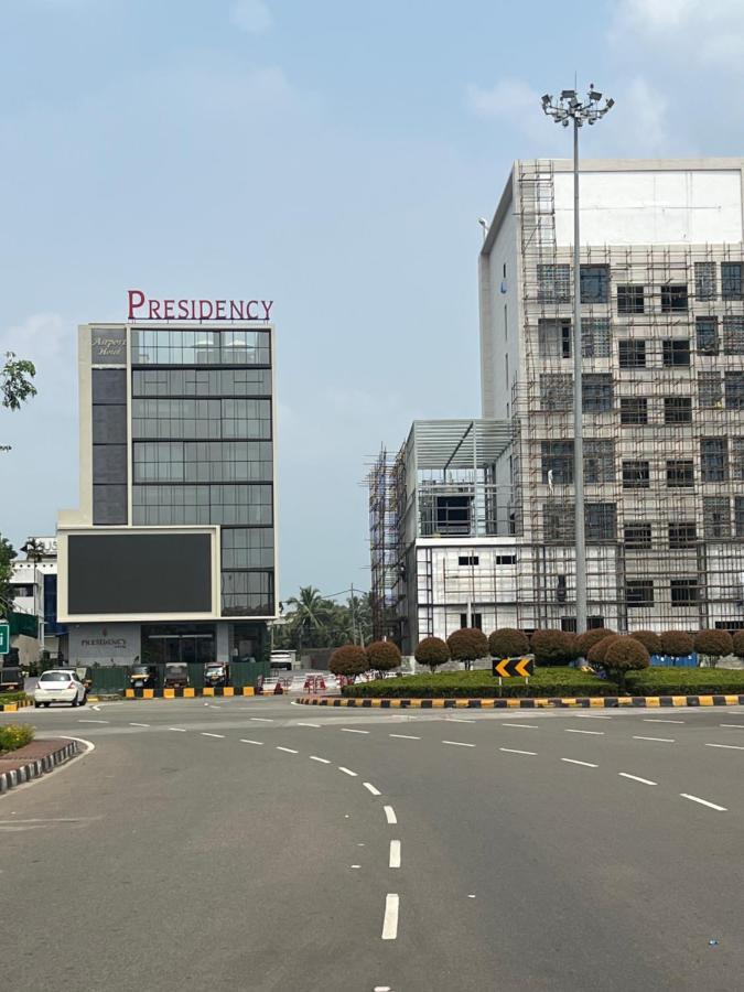 Presidency Airport Hotel Kochi Extérieur photo