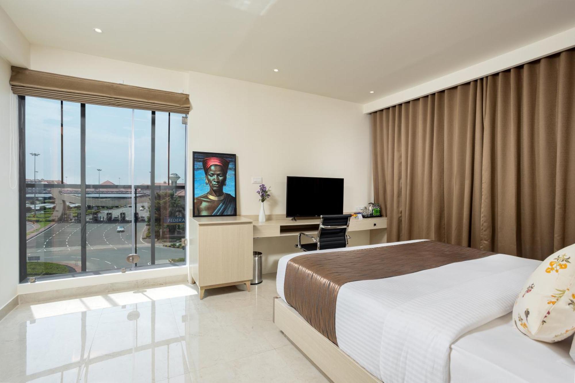 Presidency Airport Hotel Kochi Extérieur photo